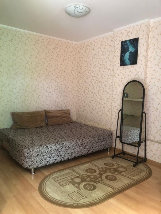 1-ком посуточно Женис 67