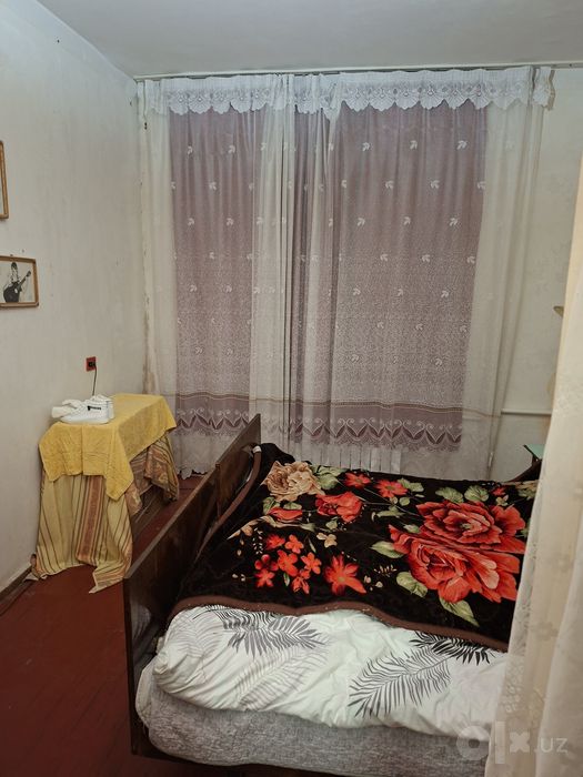 Продаётся 2-х комнатная квартира в Чирчике