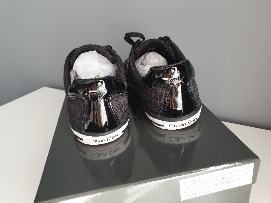 Calvin Klein оригинални/37