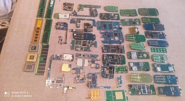 Прием Плата и Микросхемы радиодетали