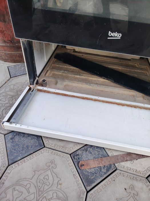 Электро газовая плита