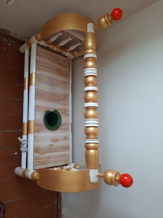 Beshik yangi ishlatilmagan