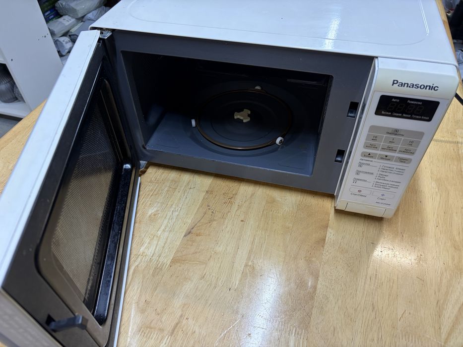 Микроволновая печь  Panasonic