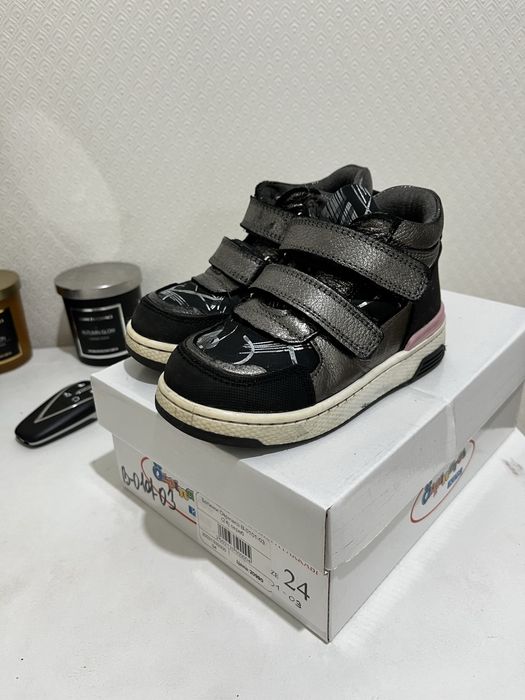 Осенние Ботинки для девочки 24 размер