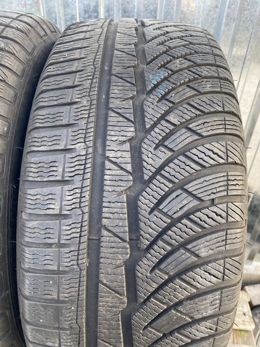 245/45/18 Мишелин Зимни Run Flat