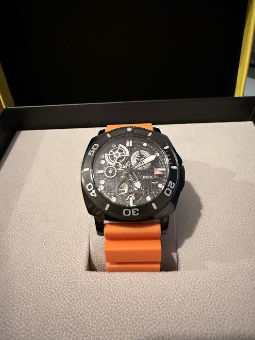 Invicta Sea Hunter Obsidian Automatic