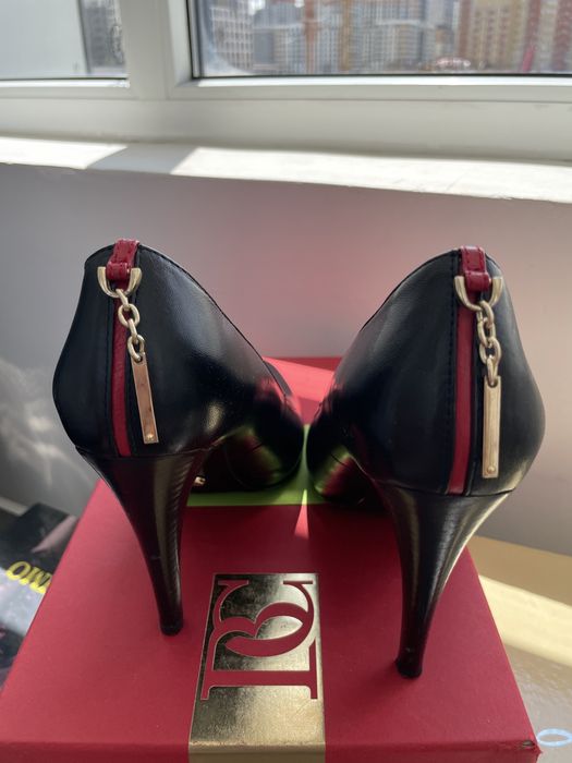 Продам черные туфли, 36 рр