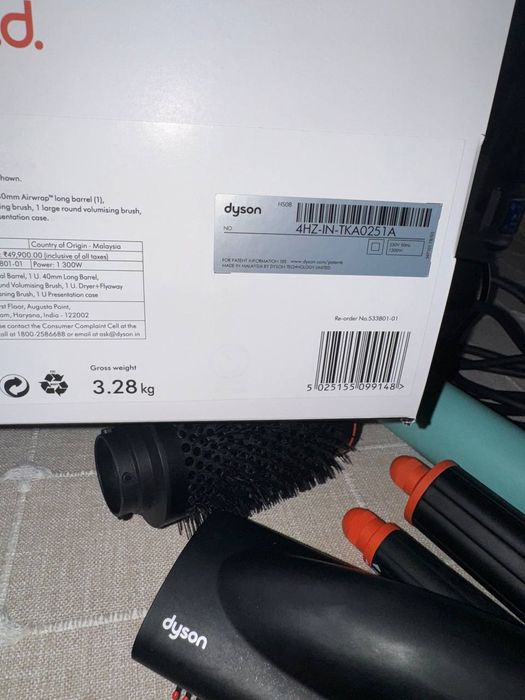 Продается фен Daison.