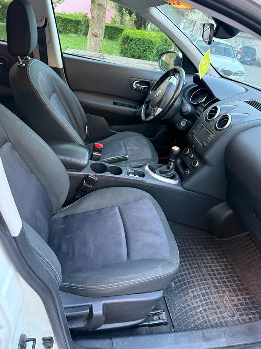Vand nissan qashqai
