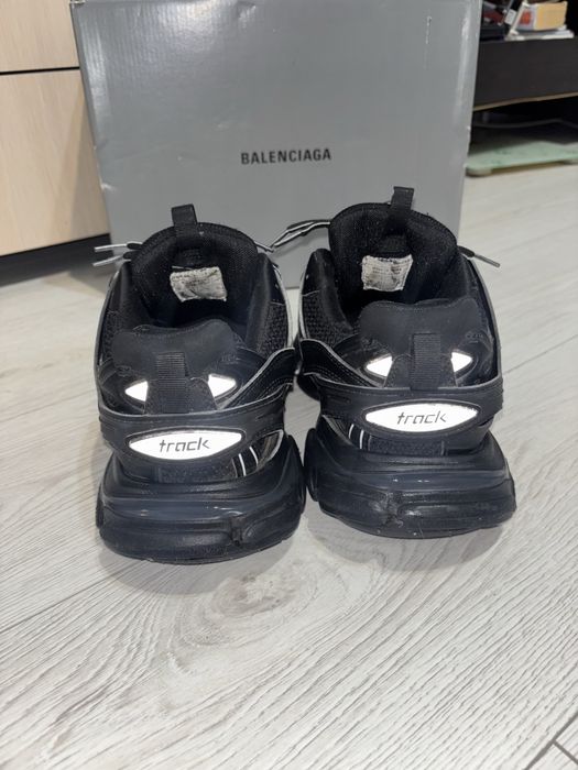 Balenciaga track cu factura