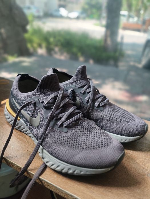 Nike - Epic React Flyknit 2 Sneakers