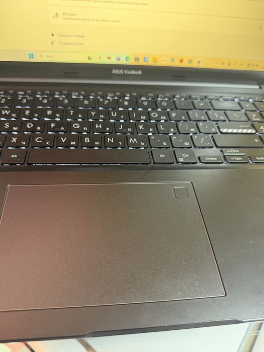 Ноутбук Asus Vivobook M16