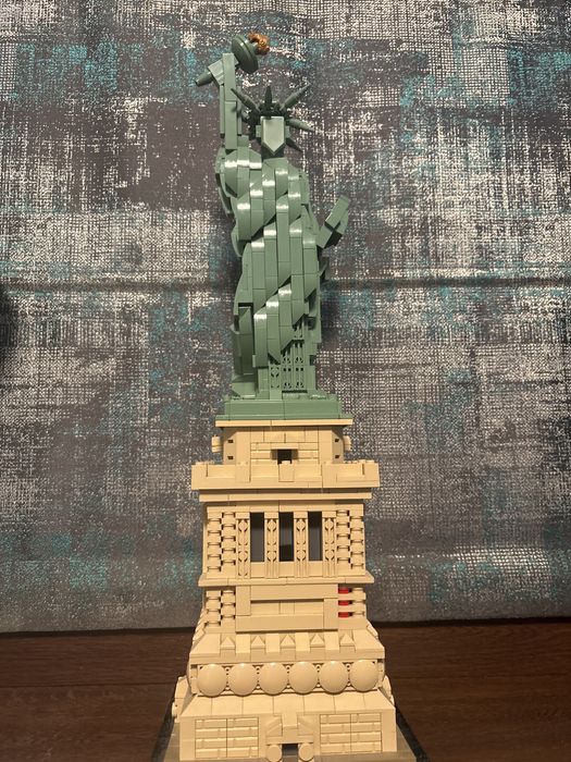 Статуята на Свободата Lego