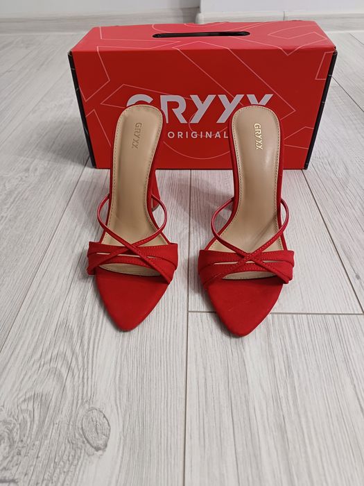 Papuci cu toc Gryxx, mărimea 36