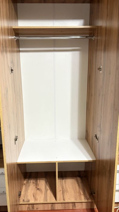 Распашной шкаф Barakat Atlant