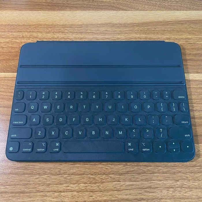 Чехол Smart Keyboard Folio для Ipad Pro 11 (1-6 поколение)
