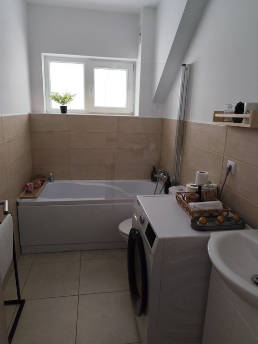 Apartament de închiriat