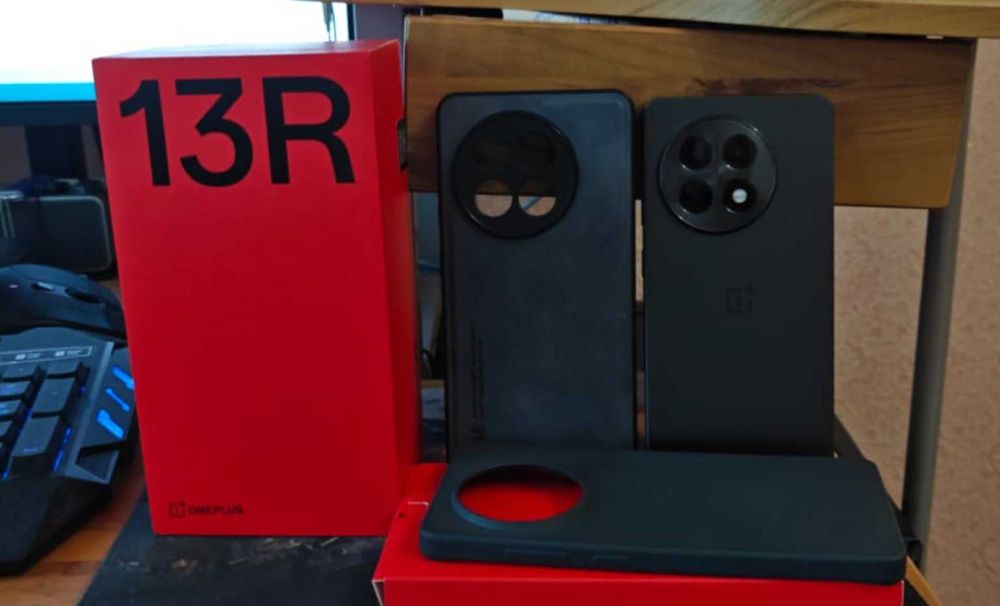 Продам смартфон OnePlus 13R