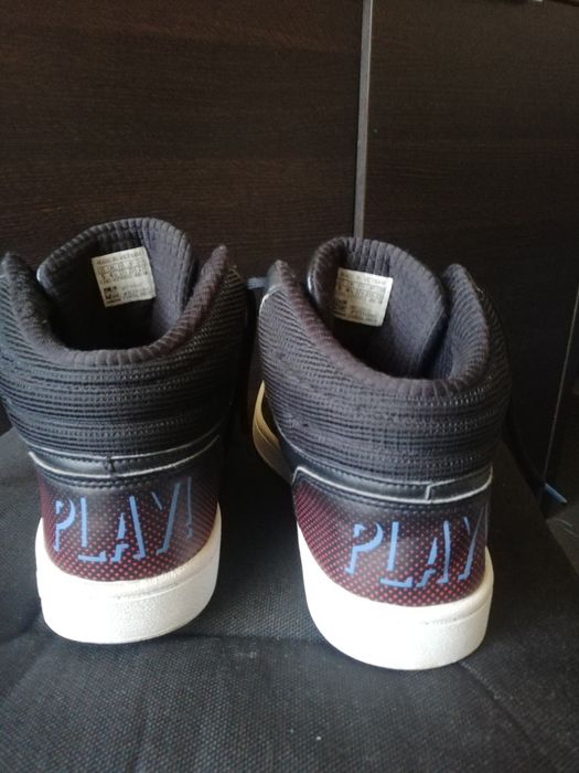 Vând ghete Adidas originale
