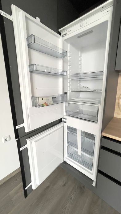 Продава се Двустаен апартамент в Търговище, Център - 55 кв.м за 1576 €/кв.м - Снимка #20