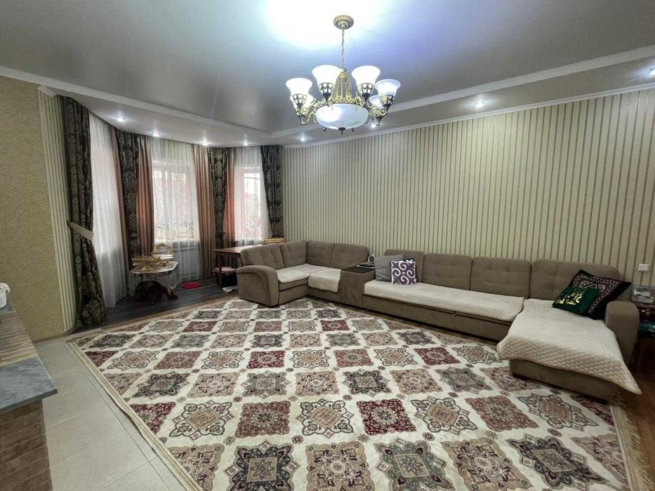 Продается коттедж на северо-западе.