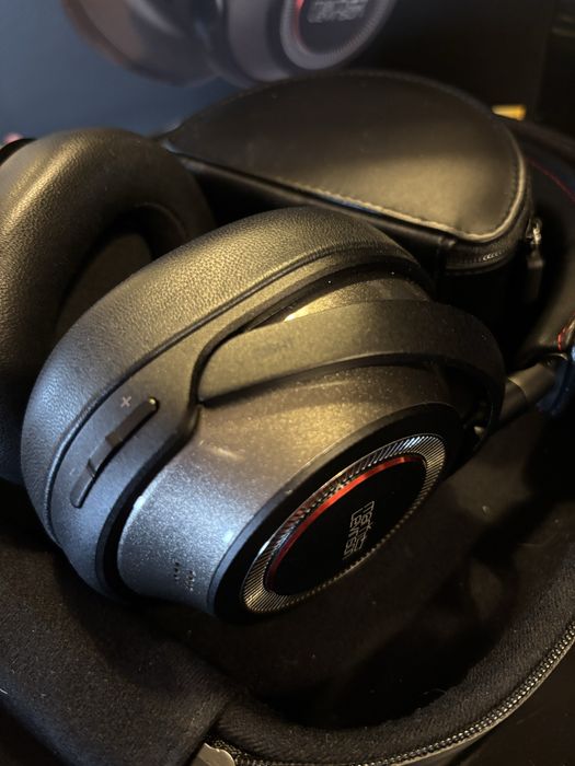 Casti Mark Levinson No.5909