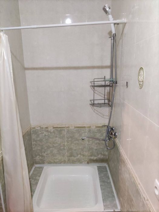 Продается 5в4 ком квартира, ор-р: метро Космонавтов, 132 м²