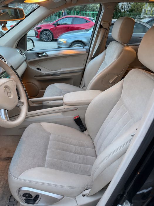 Продавам Mercedes-Benz ML 320 CDI 4MATIC