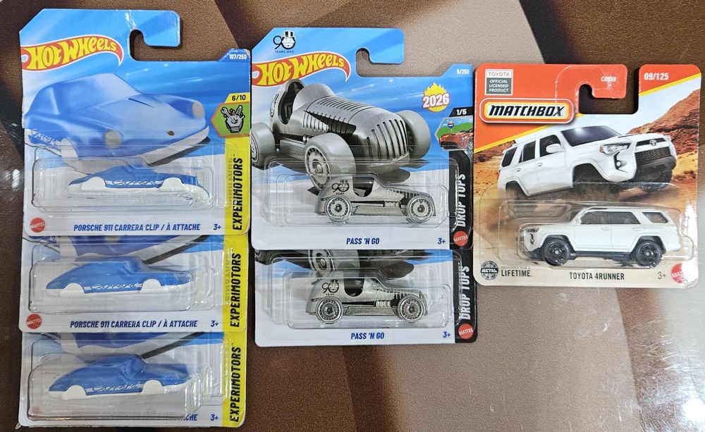 Masinute Hot Wheels HW