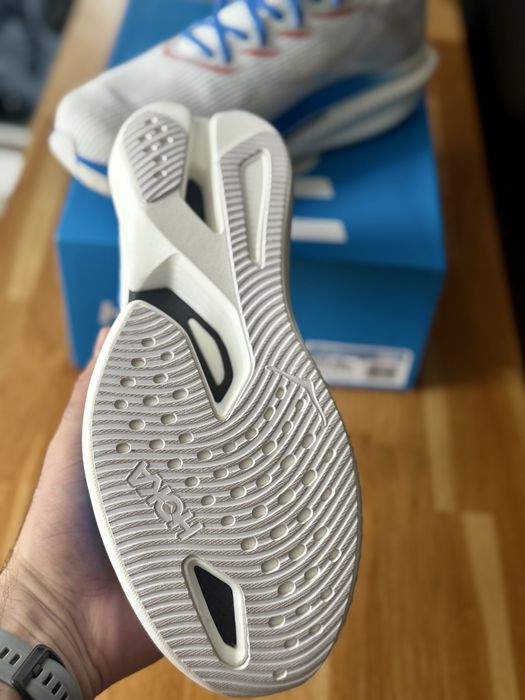 Hoka Cielo X1 version 1