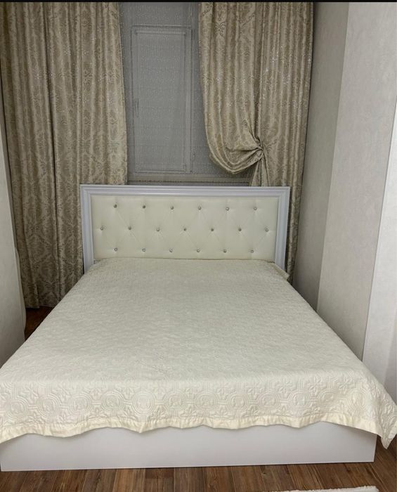 продам спальный гарнитур б/у