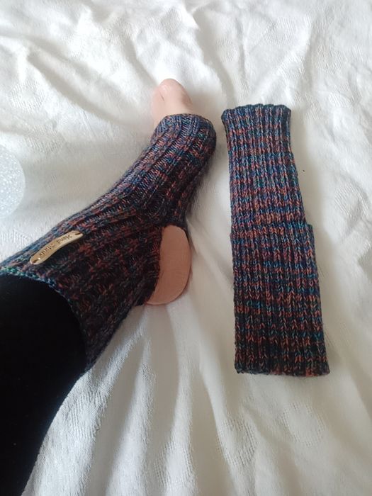 Носки для йоги ручной работы