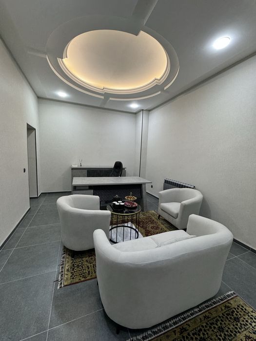 Продаю Hi-Tech Office Юнусабад м.Минор 51м2 Срочно Вдоль Дороги