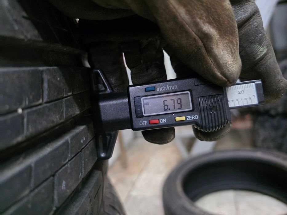 4бр Летни гуми 185 55 16 - Bridgestone