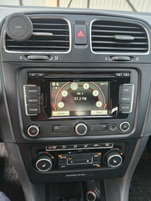 VOLKSWAGEN Golf 2012 — imagine 2