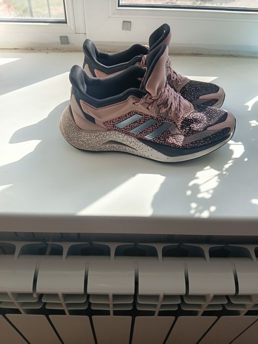 Adidas Кроссовки