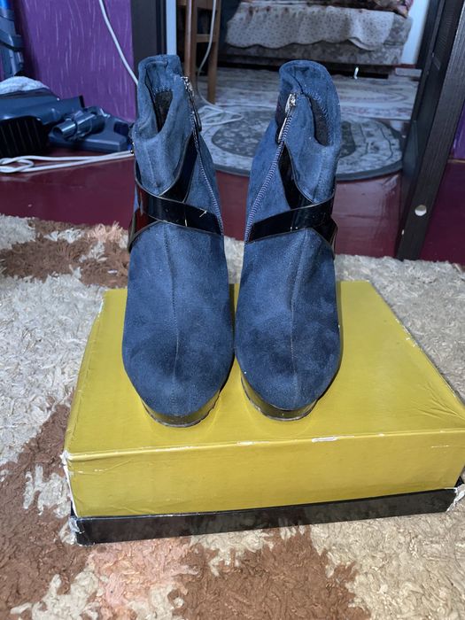 Ботильоны за 2000 тенге