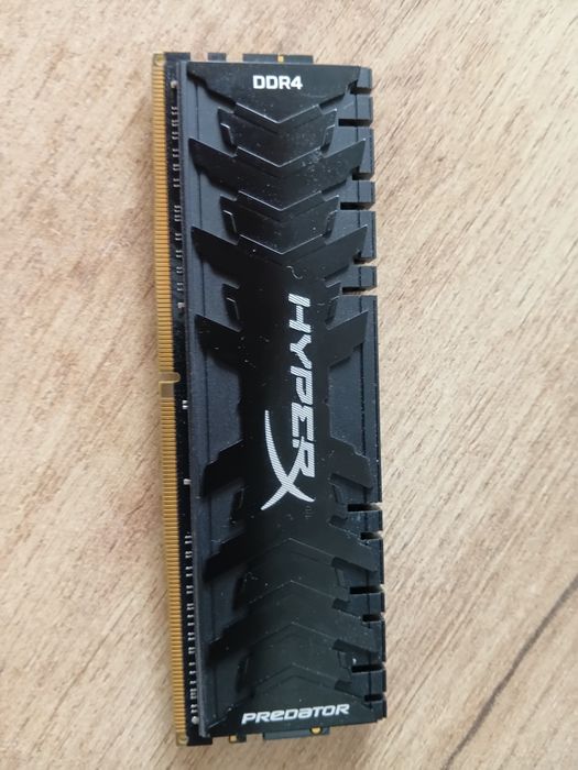 Плашка памяти Kingston HyperX Predator