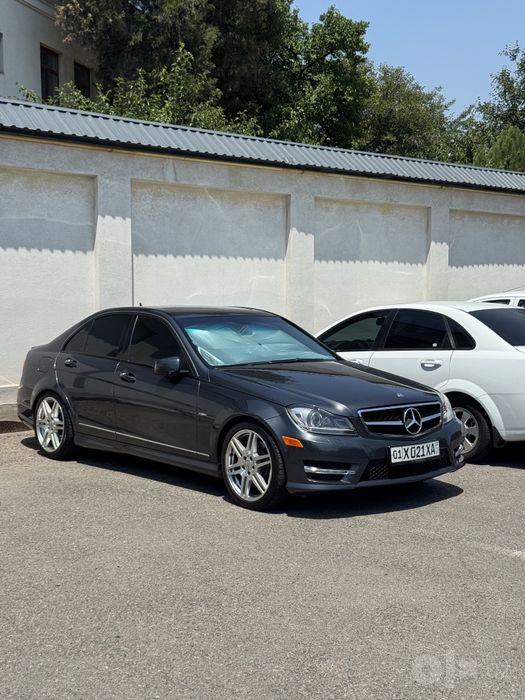Mercedes-benz W204 C300 4matic