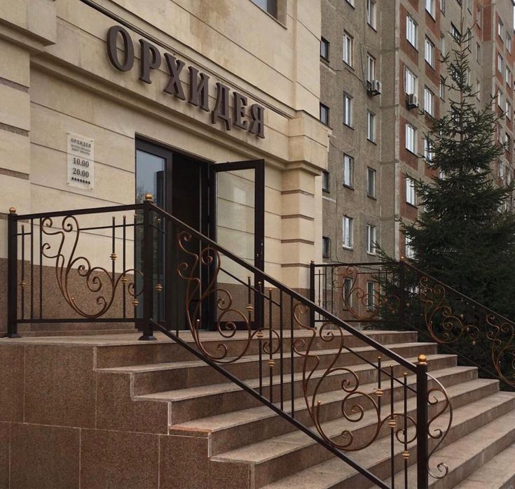 Парикмахерские кресла в аренду