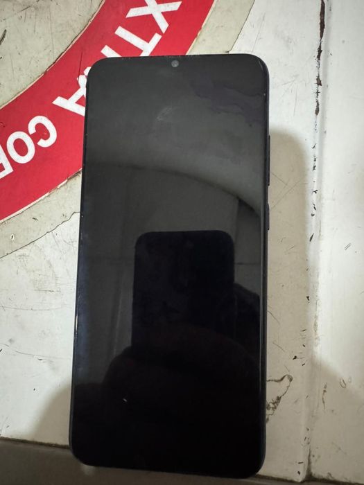 Продам телефон 23000тенге самсунк