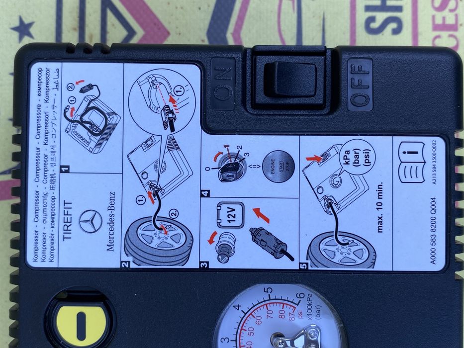 Compresor auto umflat roti 12v 180V original Mercedes OEM turism Suv