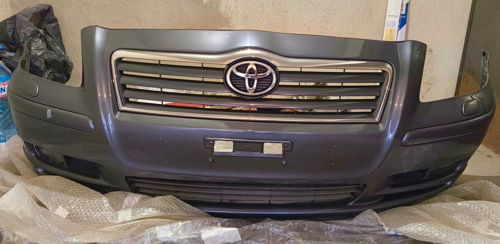 Предна Броня Тойота Авенсис 2006 Т25 (Toyota Avensis) на части
