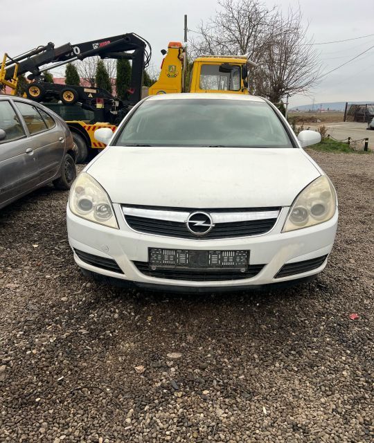 Dezmembrez Opel Vectra C [facelift] [2005 - 2009] Sedan 1.9 CDTi MT (