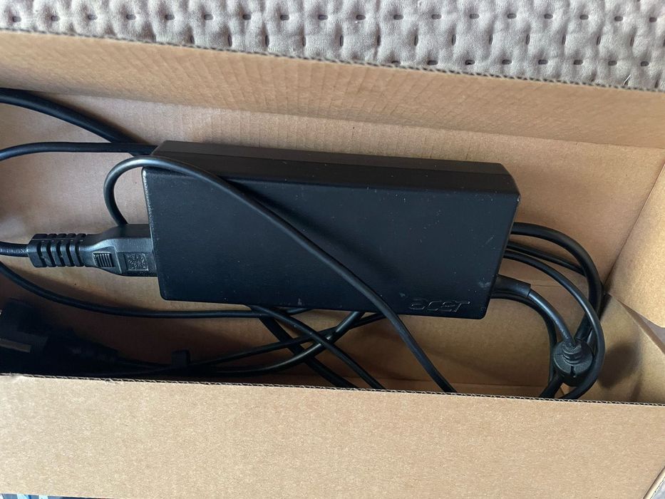 Срочно продам ноутбук