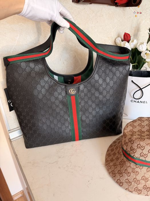 Дамска чанта Gucci Giglio