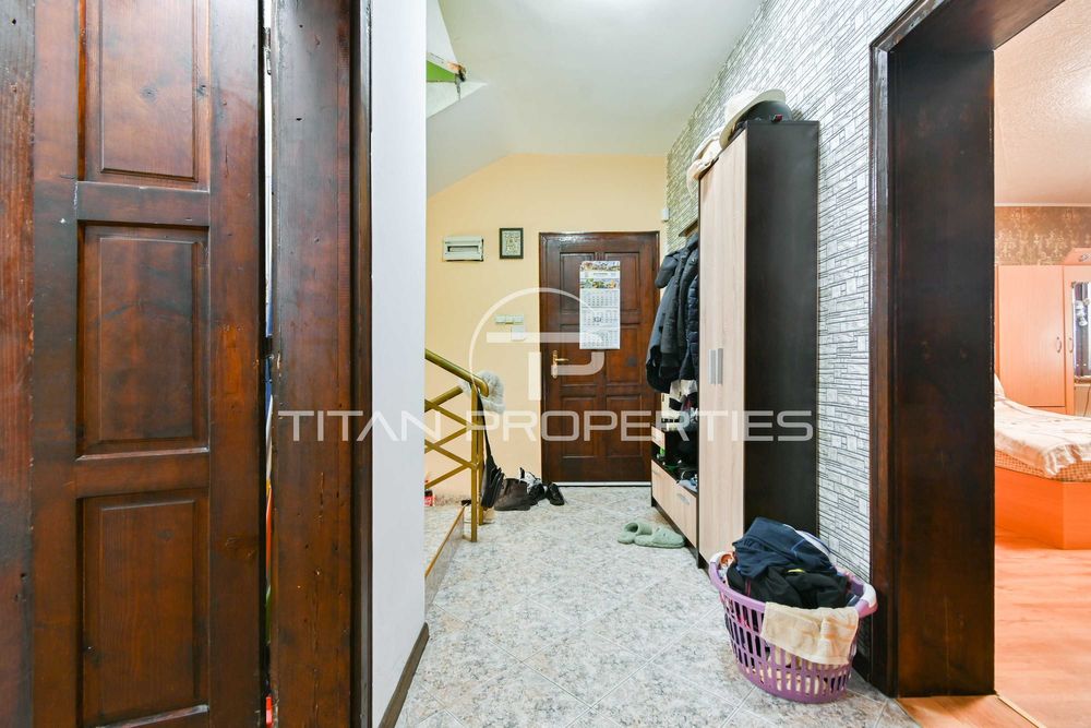 Продава се Къща в Костинброд - 314 кв.м за 1641 €/кв.м - Снимка #9