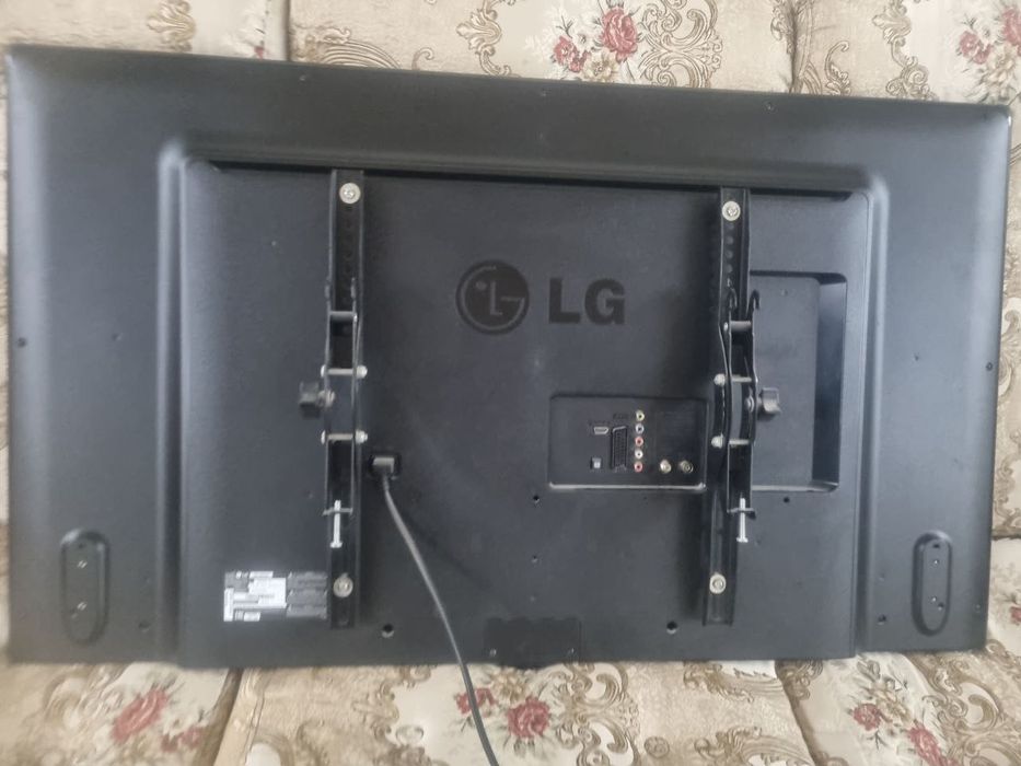 Продается Телевизор LG