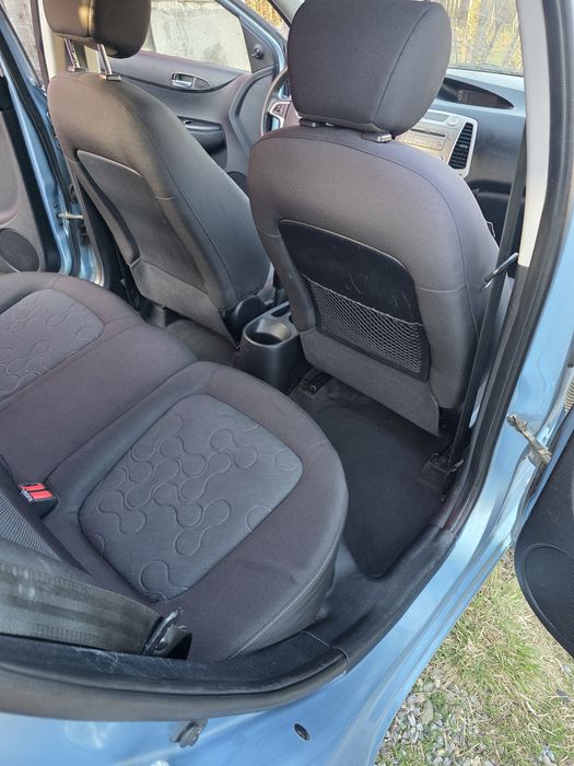 Vând Hyundai  i20 / 137000 km