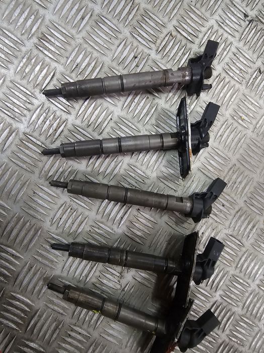 Injectoare Audi A4 A5 A6 2.7 , 3.0 TDI CEX , CGK , CCW , CDY , CAN
